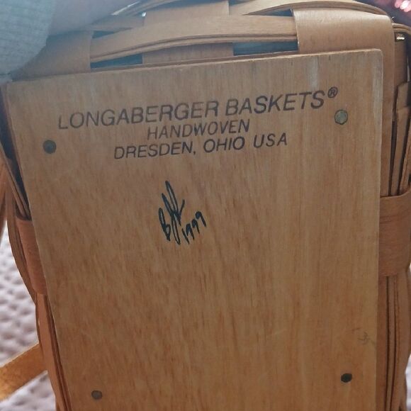 Tan Woven Basket Bag - Picture 4 of 6